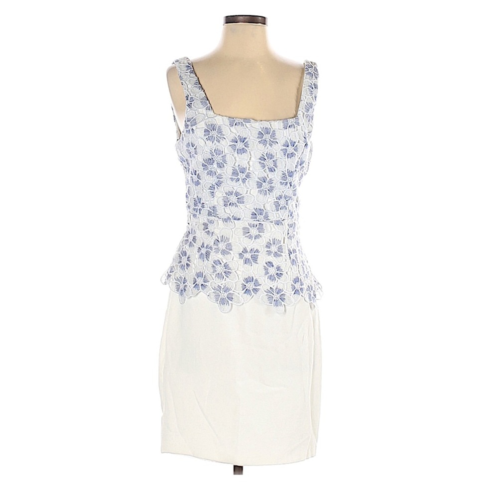 🆕 BELLE BADGLEY MISCHKA Embroidered Crochet Floral Mini